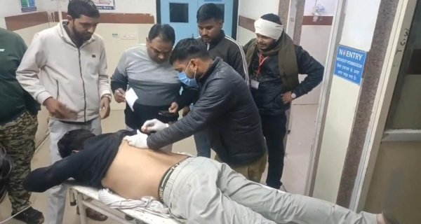 उधारी मांगी तो युवक को कट्टे से मार दी गोली, घायल युवक ग्वालियर रेफर