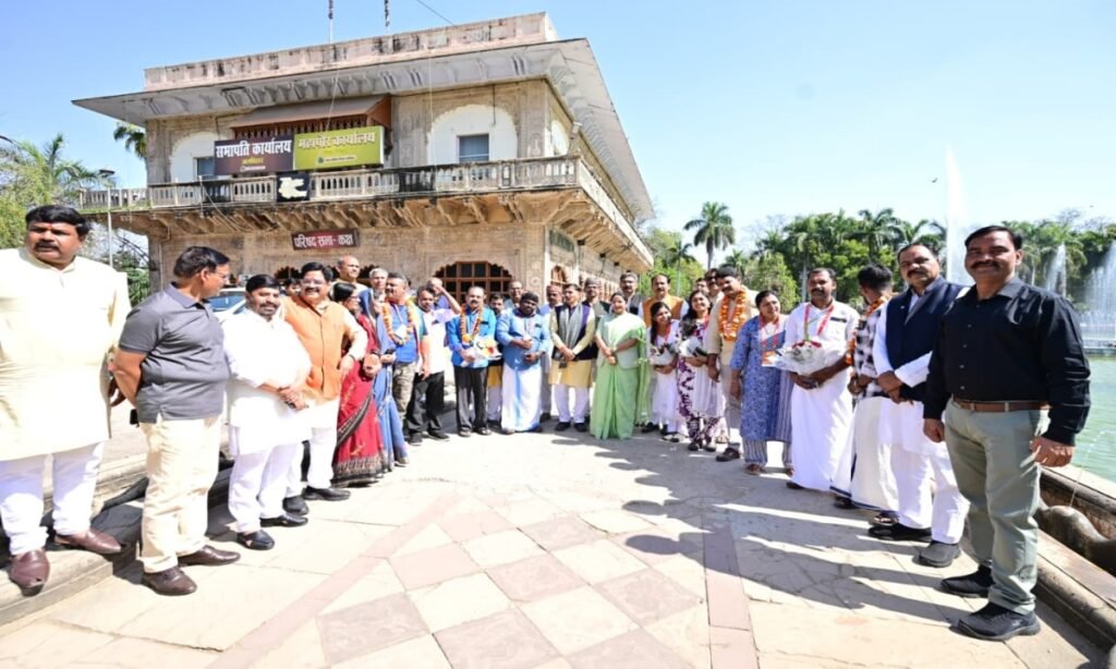 केरल के जनप्रतिनिधिगणों ने ग्वालियर में जल विहार का अवलोकन किया