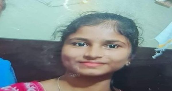 कॉलेज छात्रा ने फांसी लगाकर सुसाइड किया