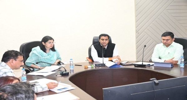 पीएम श्री विद्यालयों में कमियों को सुधारें: संयुक्त सचिव