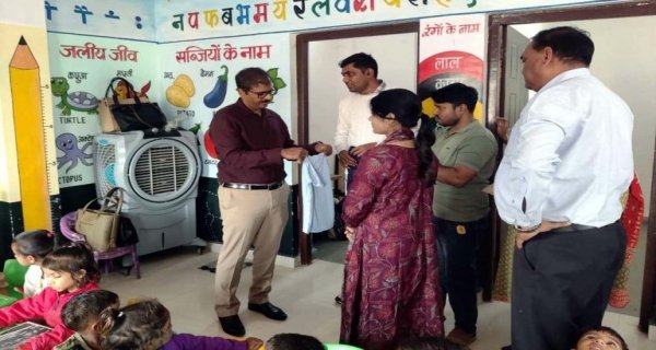 नीति आयोग ने आंगनबाड़ी, स्कूलों व डिजिटल लैब का किया निरीक्षण