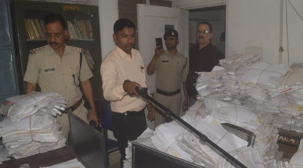 न्यायालय के बाद अब पासपोर्ट ऑफिस को उड़ाने की धमकी