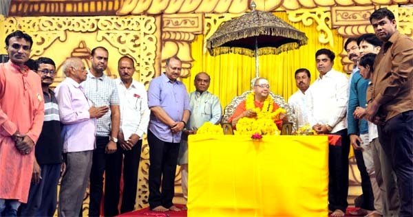 द्वारकाधीश मंदिर में राम कथा, केवल सरकार नहीं, जन-सहयोग से आएगा रामराज्य: जगद्गुरु शंकराचार्य