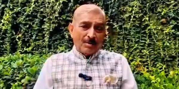 कांग्रेस ने पेट्रोल-डीजल उत्पाद शुल्क कटौती को बताया ‘जनता से वसूली का खेल’