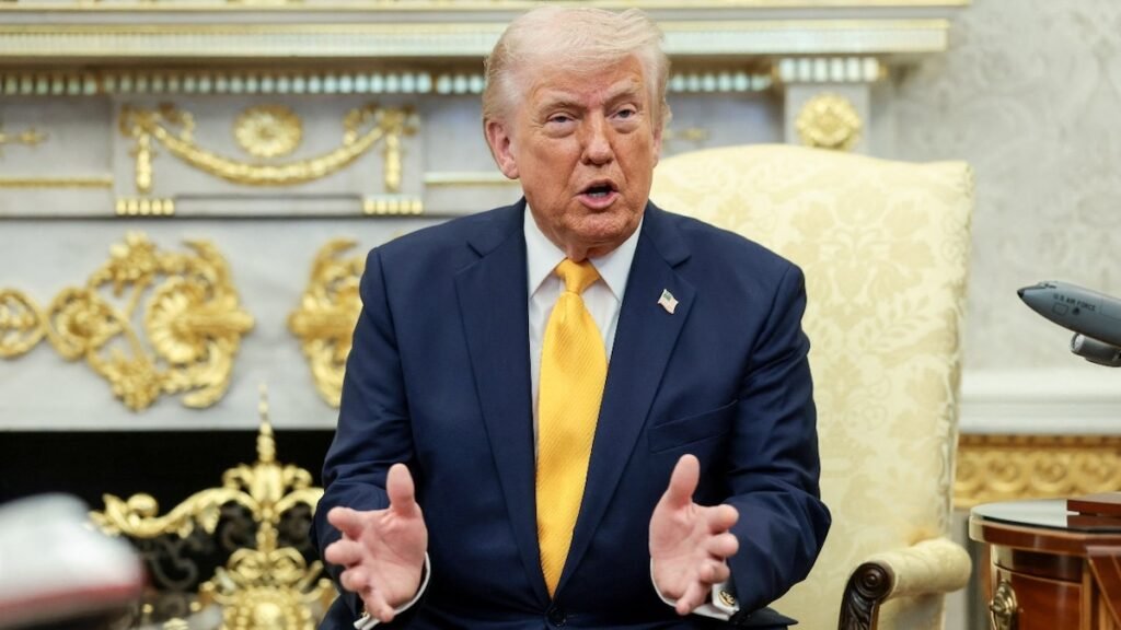 ईरान पर ट्रंप: समझौते के लिए गिड़गिड़ा रहे, समय रहते गंभीर हों