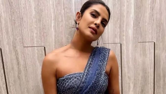 ‘मुझे गंदगी में रहना पसंद नहीं था’, प्रियंका चोपड़ा ने बॉलीवुड छोड़ने की वजह बताकर मचाई हलचल, बताया हॉलीवुड जाने के पीछे का असली और चौंकाने वाला सच
