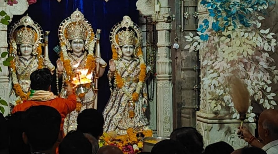 राम दरबार में हुई महाआरती नगर सहित जिले भर में भक्तिभाव के साथ मनाया राम जन्मोत्सव