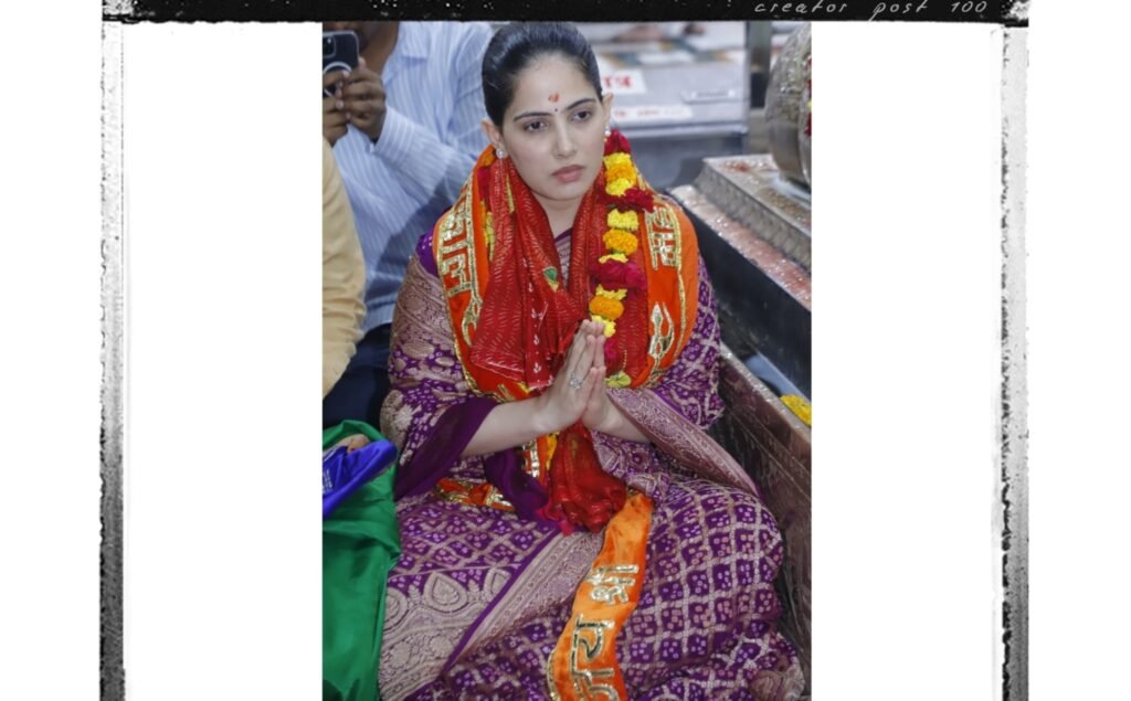 जया किशोरी ने किए महाकालेश्वर भगवान के दर्शन, मंदिर समिति ने किया सम्मान