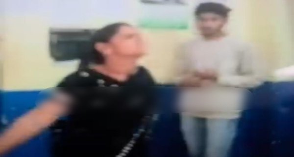 जब खाकी पर भारी पड़ी ‘आस्था’, भितरवार थाने में हाई-वोल्टेज ड्रामा