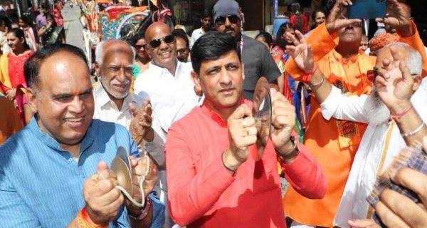 सुदामा नगर के श्री राम मंदिर पर उमड़ा भक्तों का सैलाब