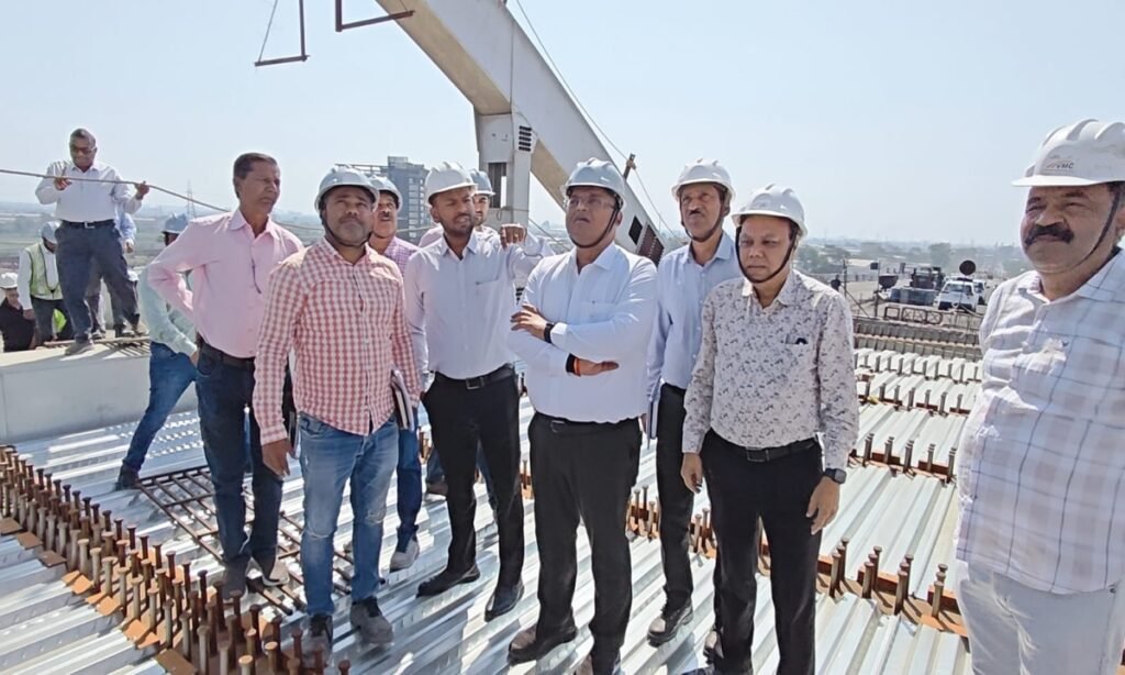 लवकुश चौराहे का लेवल-2 फ्लाईओवर जून माह तक होगा पूरा