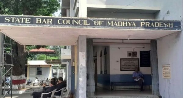 दीपक अवस्थी व ज्ञानेन्द्र बघेल सहायक निर्वाचन अधिकारी नियुक्त