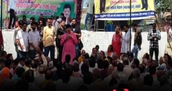 भाजपा विधायक अम्बरीष ने सरकार से आश्वासन मिलने के बाद धरना किया समाप्त