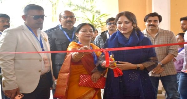 सीधी से सात समंदर पार: इन्द्रवती नाट्य समिति ने लोक कला को दिलाई वैश्विक पहचान