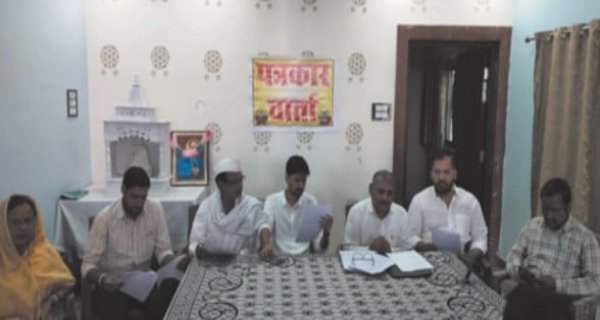 बिजली बिल और स्मार्ट मीटर से परेशान उपभोक्ता, जवाब नहीं दे रहा विभाग