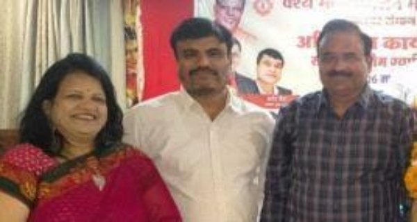 वैश्य महासम्मेलन की संभागीय टीम का अभिनंदन