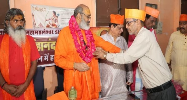 हिन्दुओं की रक्षा के लिए तालिबान और आईएसआईएस जैसे संगठनों की जरूरत : यति नरसिंहानंद