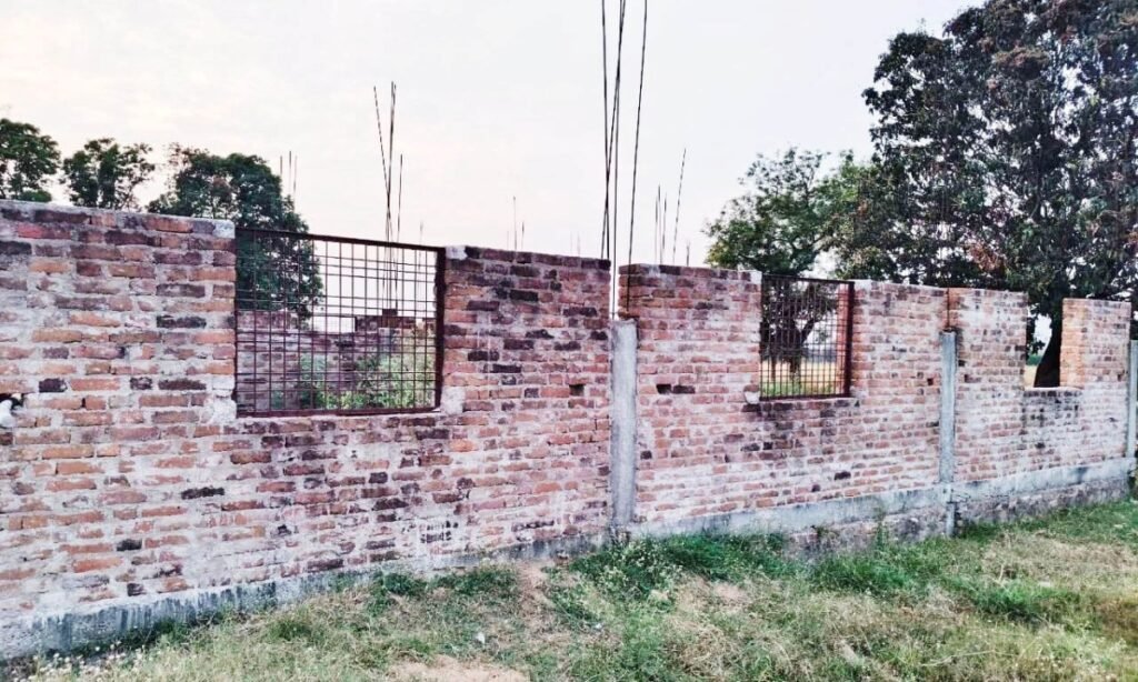 प्रधानमंत्री आवास योजना को लेकर धरौली ग्राम पंचायत में विवाद, जांच की मांग