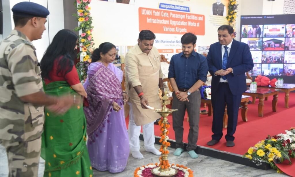 रामेश्वर शर्मा और मालती राय की मौजूदगी में राजा भोज एयरपोर्ट पर नई सुविधाओं की शुरुआत