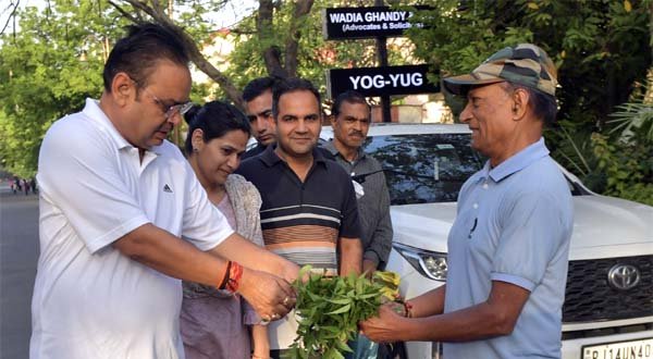 भजनलाल ने सुबह की सैर के दौरान लोगों से की मुलाकात