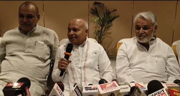 चहुंओर माफियाराज, कैसे होगा प्रदेश का भलाः डा. गोविंद सिंह