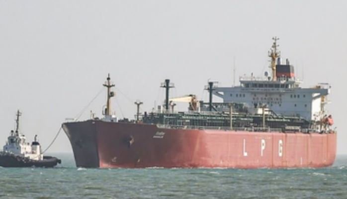 भारत की ऊर्जा सुरक्षा को बड़ी राहत, 46,000 टन रसोई गैस लेकर आ रहा ‘ग्रीन साल्वी’ टैंकर, पश्चिम एशिया में भीषण तनाव के बीच सुरक्षित मार्ग सुनिश्चित, घरेलू बाजार में किल्लत का डर पूरी तरह खत्म