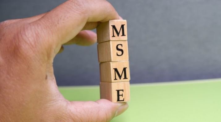 केंद्र सरकार युद्ध प्रभावित उद्योगों को देगी 2.5 लाख करोड़ रुपये की बड़ी राहत, सप्लाई चेन की चुनौतियों से निपटने के लिए ईसीएलजीएस मॉडल पर नई कर्ज गारंटी योजना की जल्द होगी घोषणा