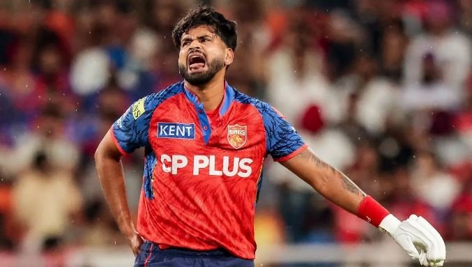 पंजाब किंग्स के कप्तान श्रेयस अय्यर पर बीसीसीआई की बड़ी कार्रवाई, जीत के जश्न के बीच लगा 12 लाख का भारी जुर्माना, स्लो ओवर रेट बना मुख्य कारण
