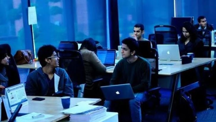 सेवा क्षेत्र में मार्च में बरकरार रही तेजी