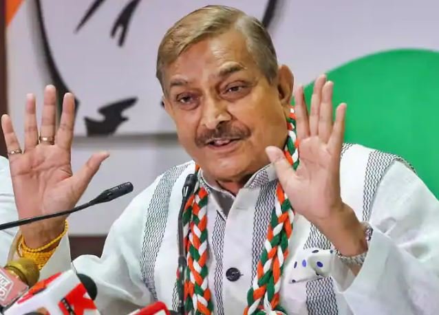 विपक्ष की आवाज दबाने की कोशिश बर्दाश्त नहीं : प्रमोद तिवारी