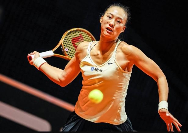 चोट के कारण झेंग किनवेन स्टटगार्ट ओपन से हटीं