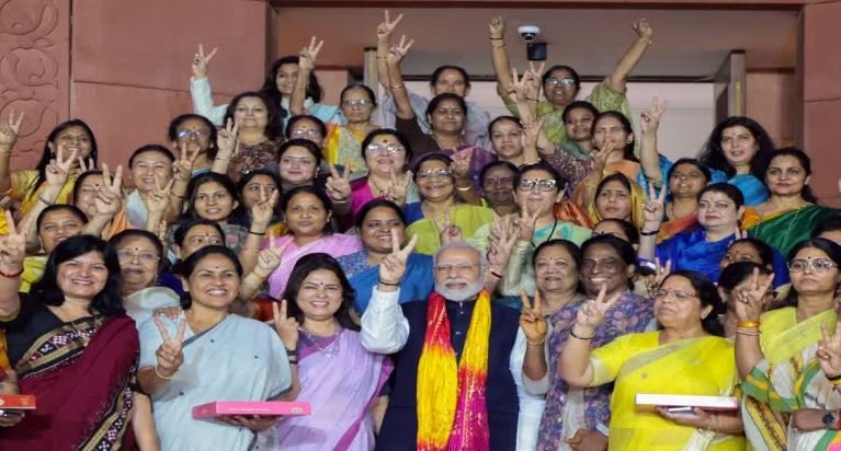 प्रधानमंत्री मोदी ने महिला आरक्षण बिल को बताया करोड़ों महिलाओं की उम्मीदों का प्रतिबिंब, 16 अप्रैल से संसद के विशेष सत्र में ऐतिहासिक बदलाव पर होगी चर्चा