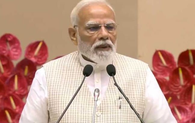 विधायिका में महिलाओं को आरक्षण 21 वीं सदी का सबसे बड़ा निर्णय : मोदी