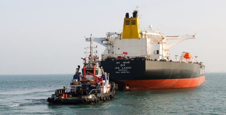 अमेरिकी प्रशासन का सख्त फैसला: रूसी और ईरानी तेल खरीद पर प्रतिबंधों से छूट और विस्तार देने से किया साफ इनकार, वैश्विक ऊर्जा बाजार और भारत के आयात बिल पर पड़ेगा सीधा असर