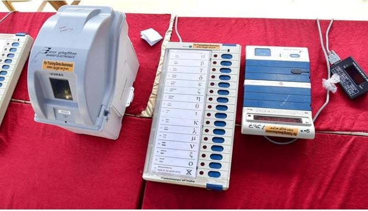 तमिलनाडु, पश्चिम बंगाल में वीएम-वीवीपैट मशीनों का संचालन शुरू