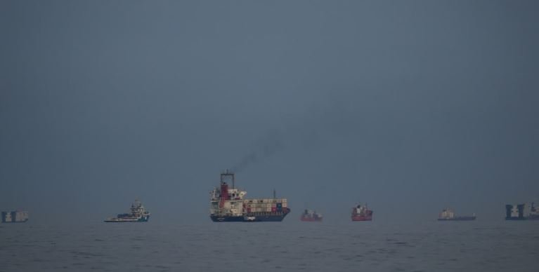 बड़ी खबर: ईरान युद्ध के चलते श्रीलंका में गहराया ऊर्जा संकट, बिजली दरों में भारी बढ़ोतरी के साथ जारी हुए सख्त दिशा-निर्देश, शाम 6 बजे से बंद रहेंगी स्ट्रीट लाइटें