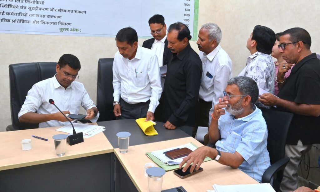 नगर निगम की जनसुनवाई में समस्याओं का किया गया निराकरण