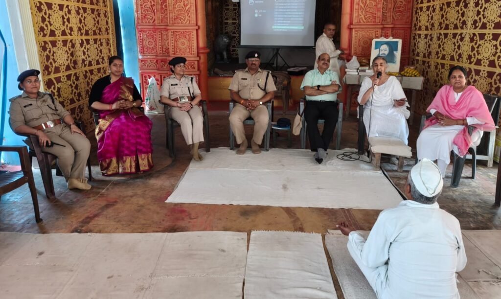 बंदियों ने सुदर्शन क्रिया से सीखी तनाव मुक्ति की बारीकियां