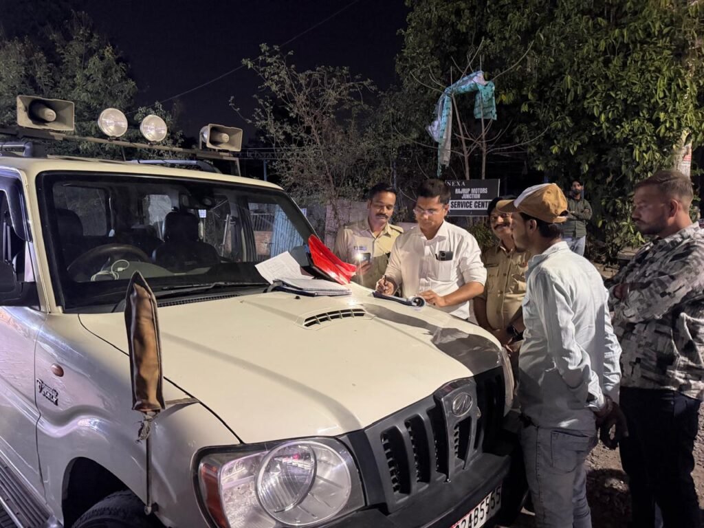 RTO की औचक चेकिंग: फिटनेस और परमिट नियमों की अनदेखी पर गिरी गाज, दो बसों के फिटनेस निरस्त