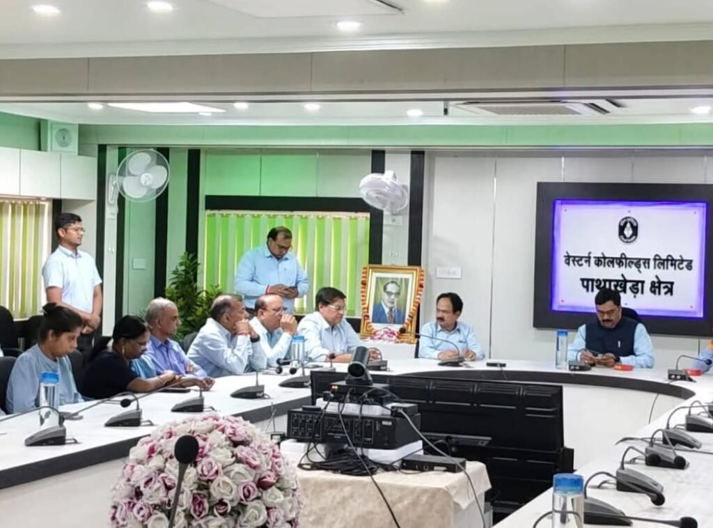 पाथाखेड़ा वेकोलि: धूमधाम से मनाई गई अंबेडकर जयंती, बाबासाहेब के आदर्शों को किया याद