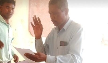 शराब में नशे के हालत में मिलने पर शिक्षक सस्पेंड