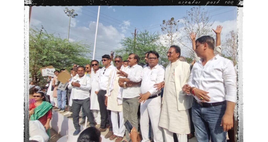 दमोह में हजारों शिक्षकों का प्रदर्शन, टीईटी परीक्षा निरस्त करने और वरिष्ठता पर पदोन्नति की मांग