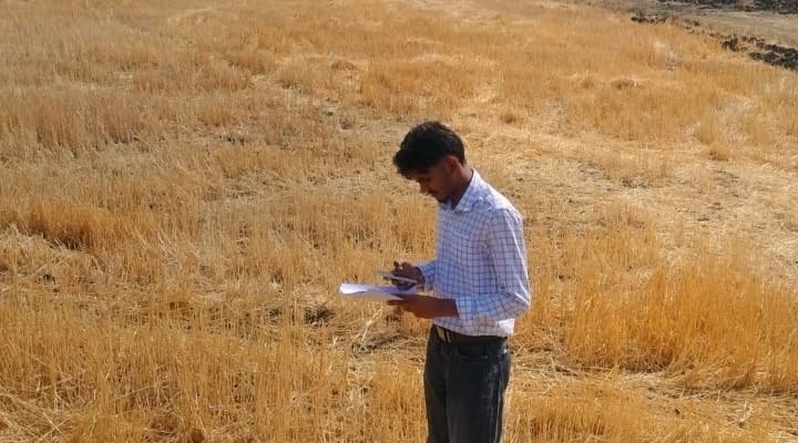 स्लॉट बुकिंग में तकनीकी गड़बड़ी से किसान परेशान, बेगमगंज में आंदोलन की चेतावनी