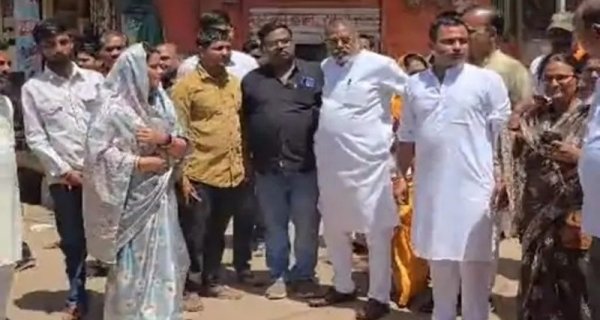 नाराज मंत्री ने जोनल अफसर को बताया नालायक, किया सस्पेंड