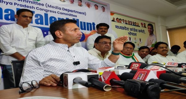 कृषि मेले में जाने से रोक रही सरकार, क्या यही है किसान कल्याण: पटवारी