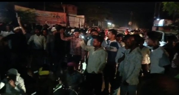 भाजपा पार्षद की हत्या के बाद दूसरे दिन भी दतिया में तनाव, चक्काजाम