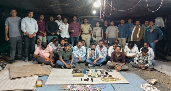 जंगल मे जुआ फड पर छापा:  45 लाख रुपए का मशरूका बरामद