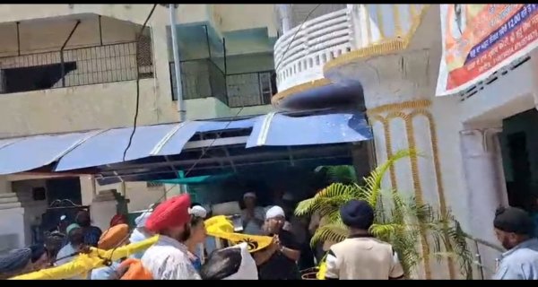 निशान साहिब के साथ बैसाखी महापर्व का हुआ शानदार आगाज