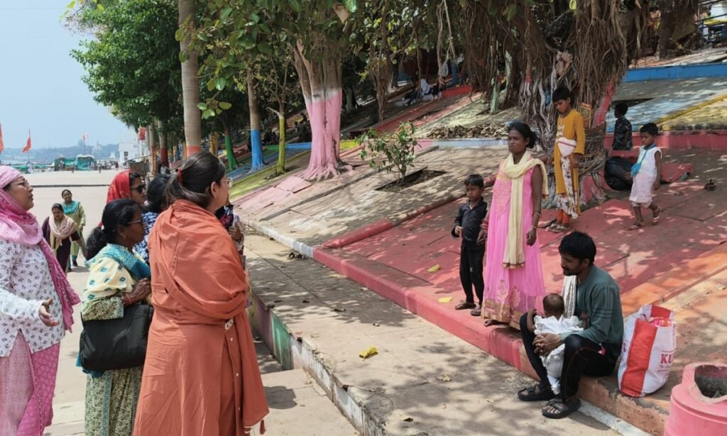 भिक्षावृत्ति को बढ़ावा न दें, शिक्षा और रोजगार से जोडऩे करें प्रेरित: निगमायुक्त