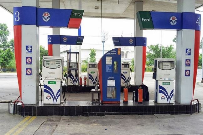 ईंधन में बढ़ेगा एथेनॉल का हिस्सा: केंद्र ने E22 से E30 पेट्रोल ब्लेंड को दी मंजूरी, वाहन चालकों में बढ़ी चिंता